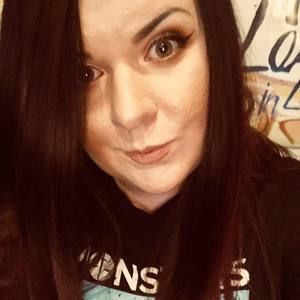 Meet your Posher, Lacee